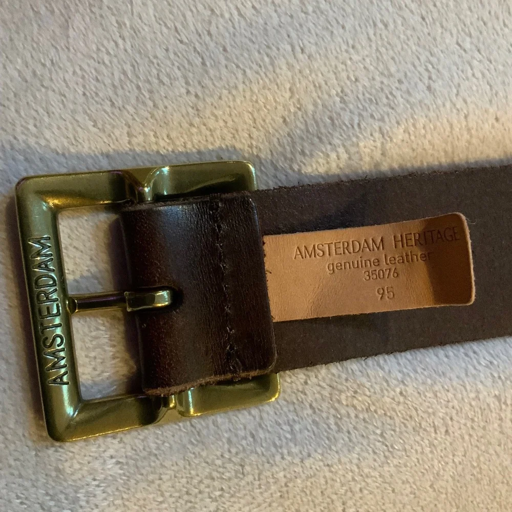 Brown Leather Studded Floral-Pattern Belt with Gold Buckle